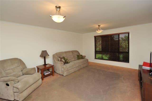 13 Hinchliffe Drive, KEARNEYS SPRING QLD 4350, Kearneys Spring - Thumbnail 6