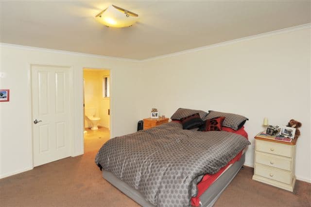 13 Hinchliffe Drive, KEARNEYS SPRING QLD 4350, Kearneys Spring - Thumbnail 8