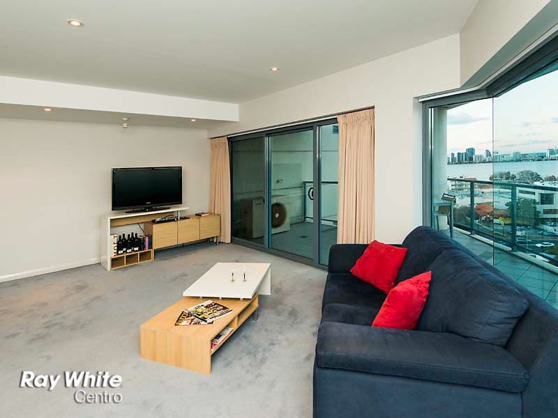 19 Bowman Street, SOUTH PERTH WA 6151, South Perth - Thumbnail 7