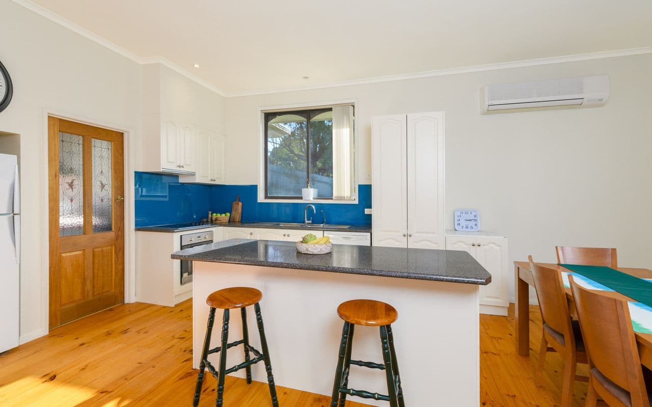 8 Kawana Court, Camperdown VIC 3260, Camperdown - Thumbnail 7
