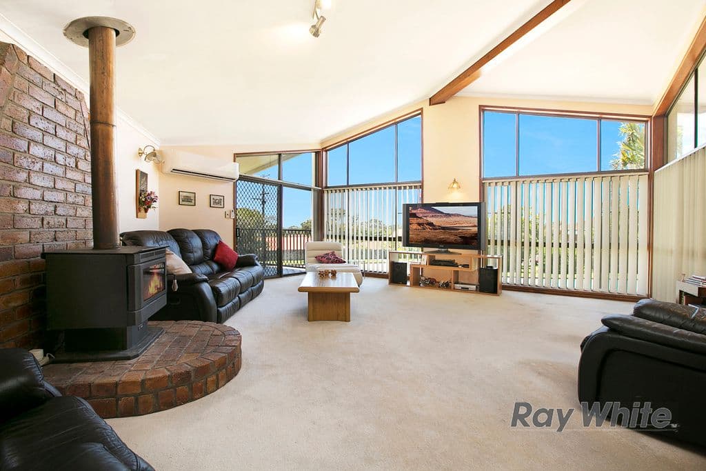 17 Wentworth Drive, Capalaba QLD 4157, Capalaba - Thumbnail 2