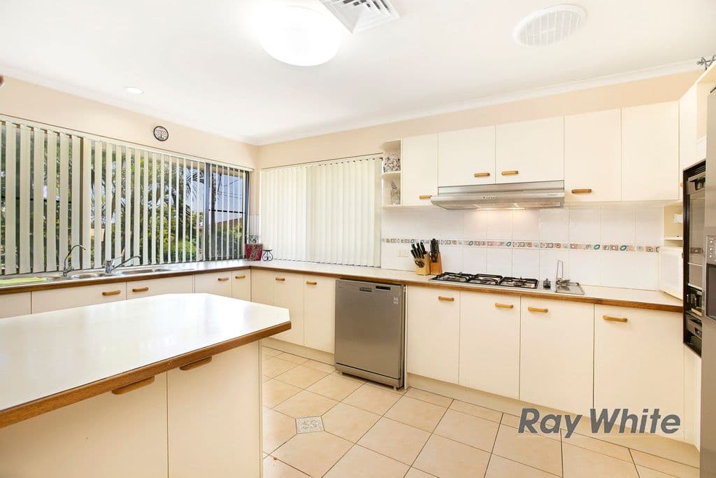 17 Wentworth Drive, Capalaba QLD 4157, Capalaba - Thumbnail 3