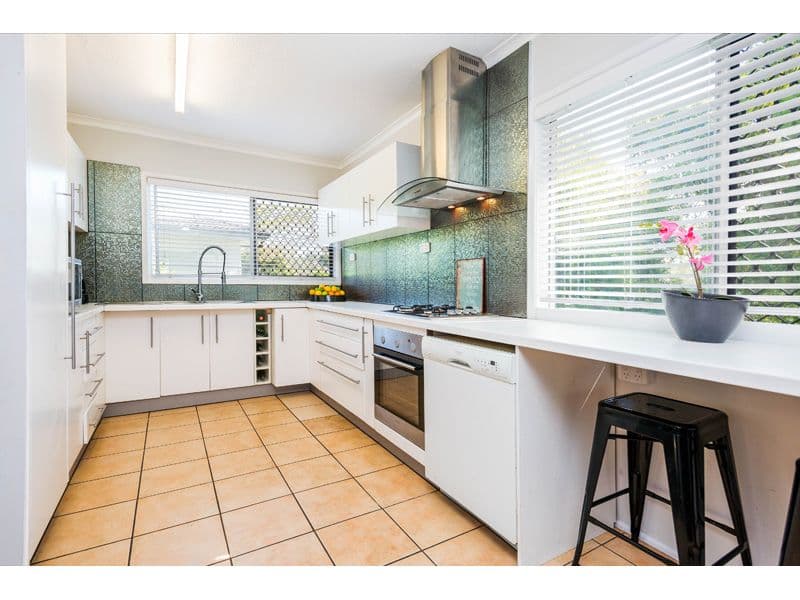 52 Windsor Street, SLACKS CREEK QLD 4127, Slacks Creek - Thumbnail 4