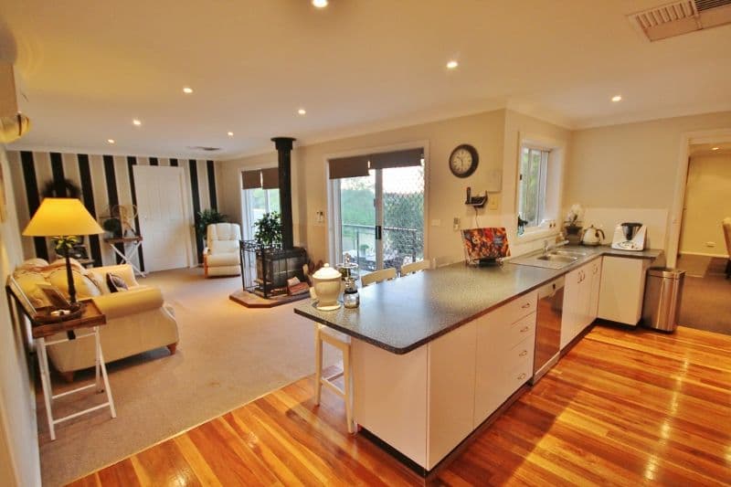 108 Willawong Street, YOUNG NSW 2594, Young - Thumbnail 5