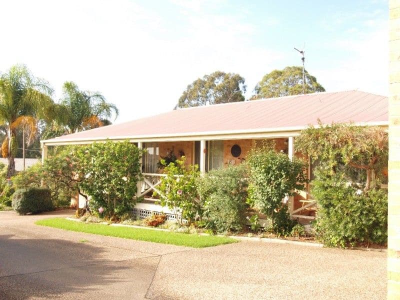 20 Peter Crescent, BATEHAVEN NSW 2536, Batehaven - Thumbnail 2