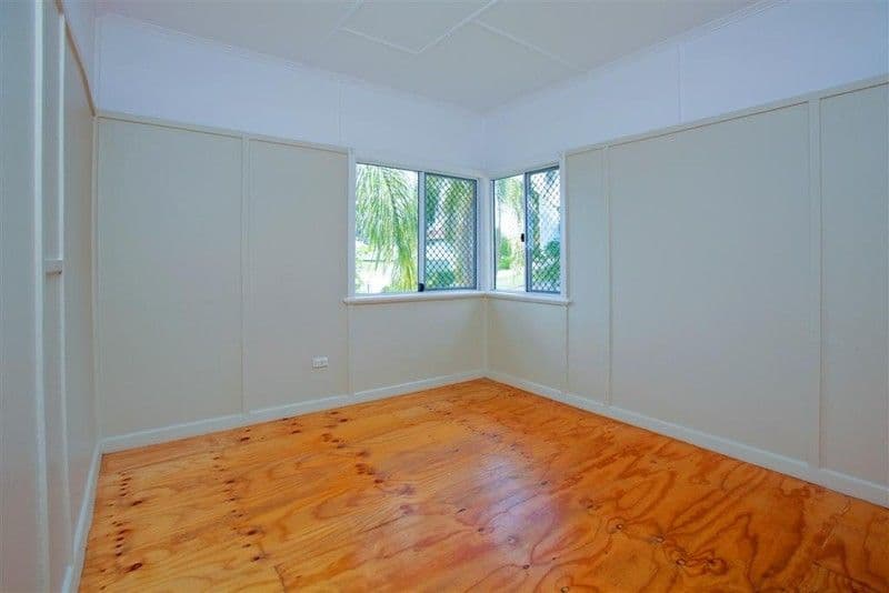 29 Fry Street, HOLLAND PARK QLD 4121, Holland Park - Thumbnail 6