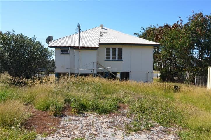 71 Toolooa Street, SOUTH GLADSTONE QLD 4680, South Gladstone - Thumbnail 2