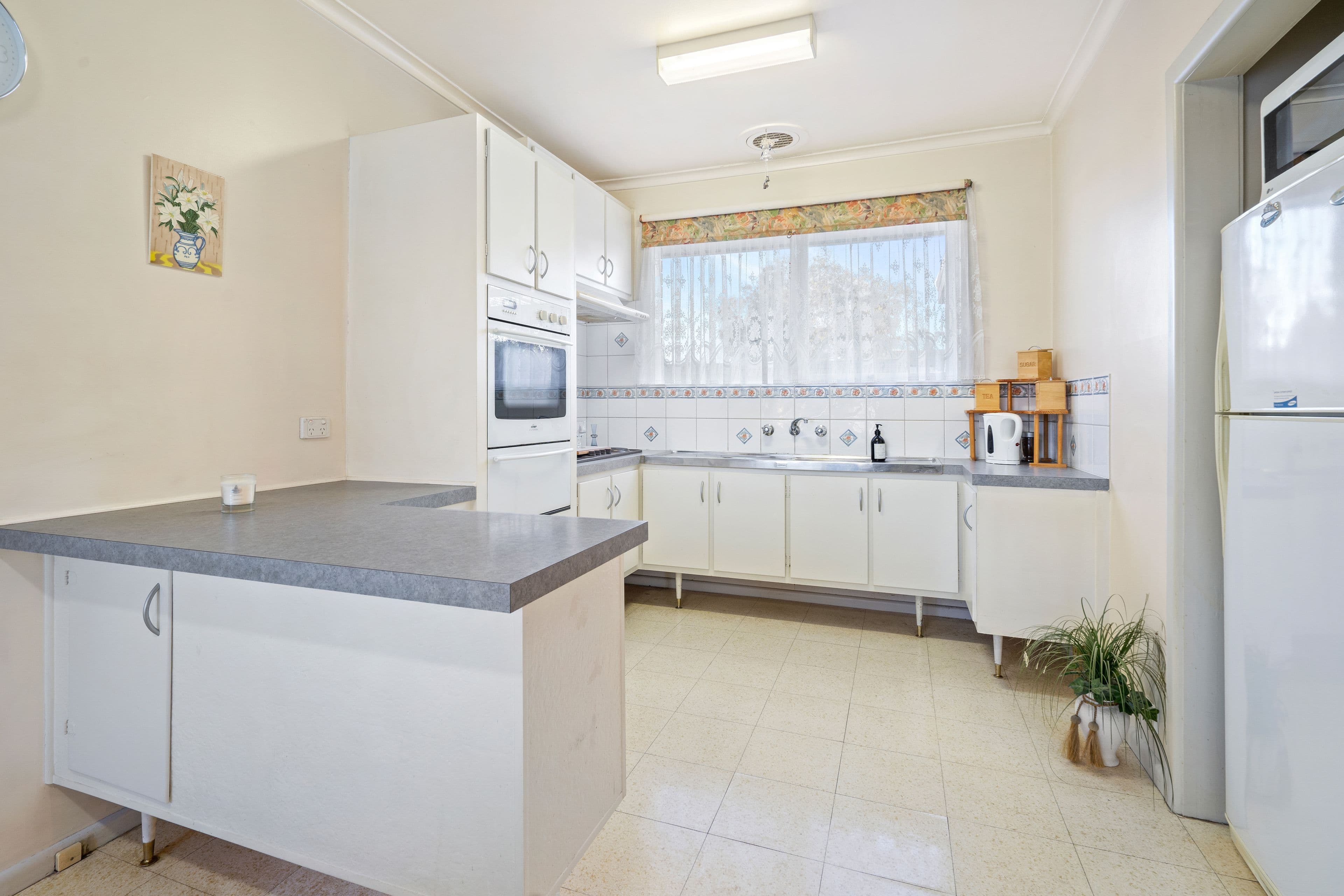 6 Endsleigh Avenue, Bundoora VIC 3083, Bundoora - Thumbnail 4