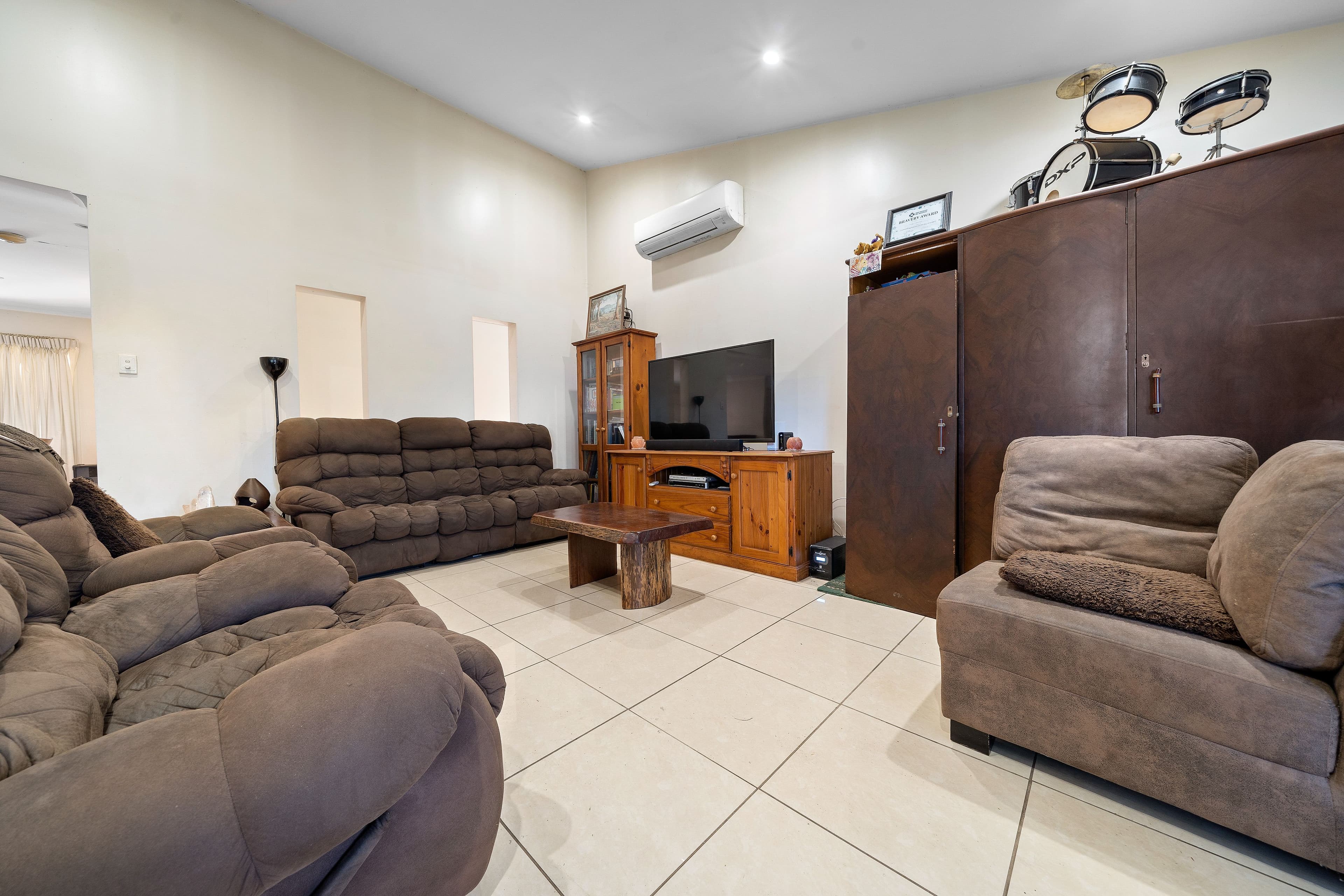 4 Catherine Street, Beenleigh QLD 4207, Beenleigh - Thumbnail 4