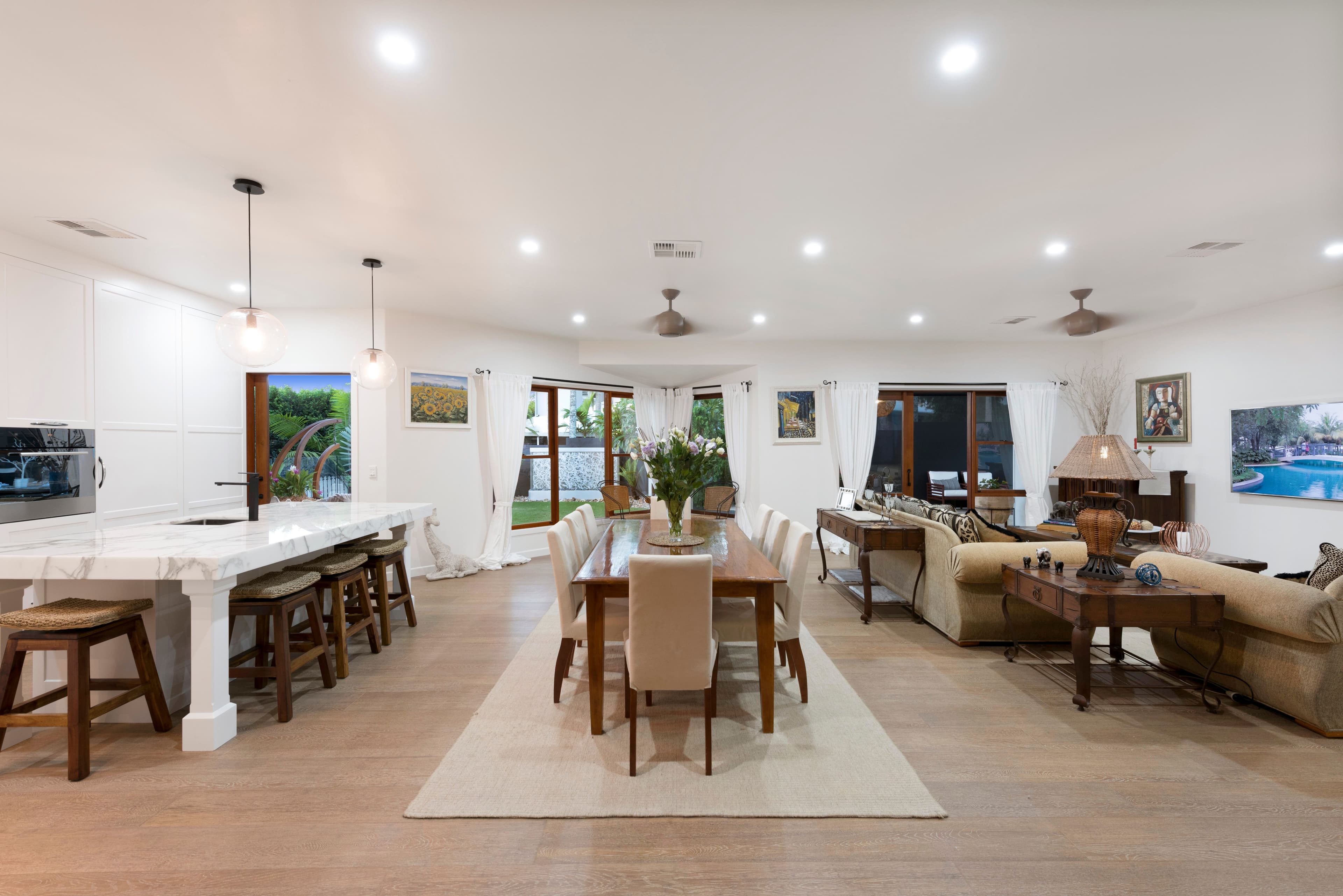 6 Carnoustie Place, Carindale QLD 4152, Carindale - Thumbnail 2