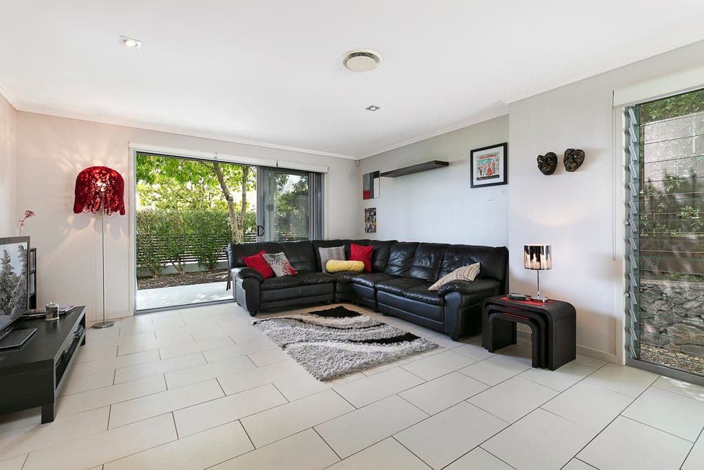 77 Douglas Street, Greenslopes QLD 4120, Greenslopes - Thumbnail 2