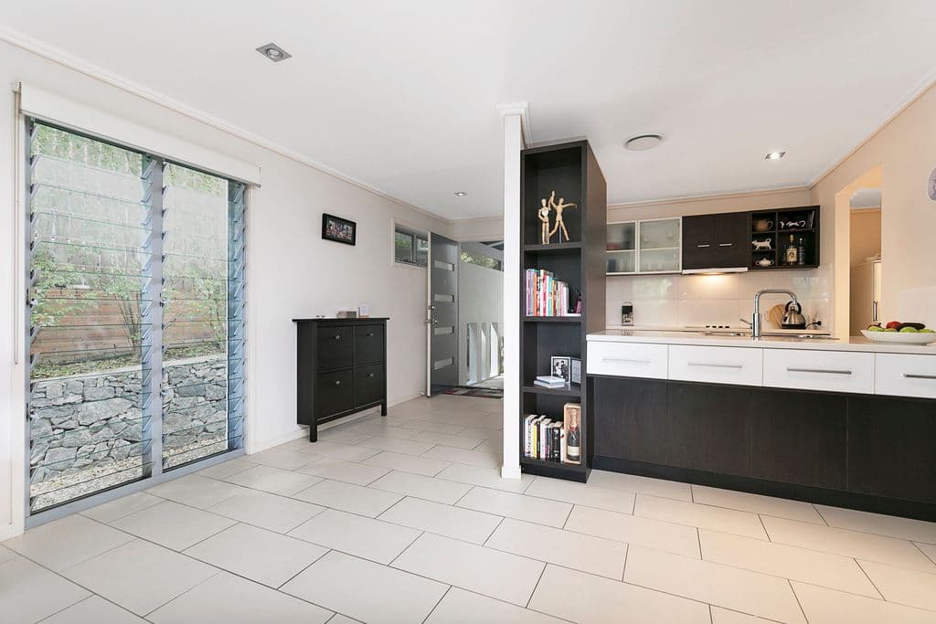 77 Douglas Street, Greenslopes QLD 4120, Greenslopes - Thumbnail 3
