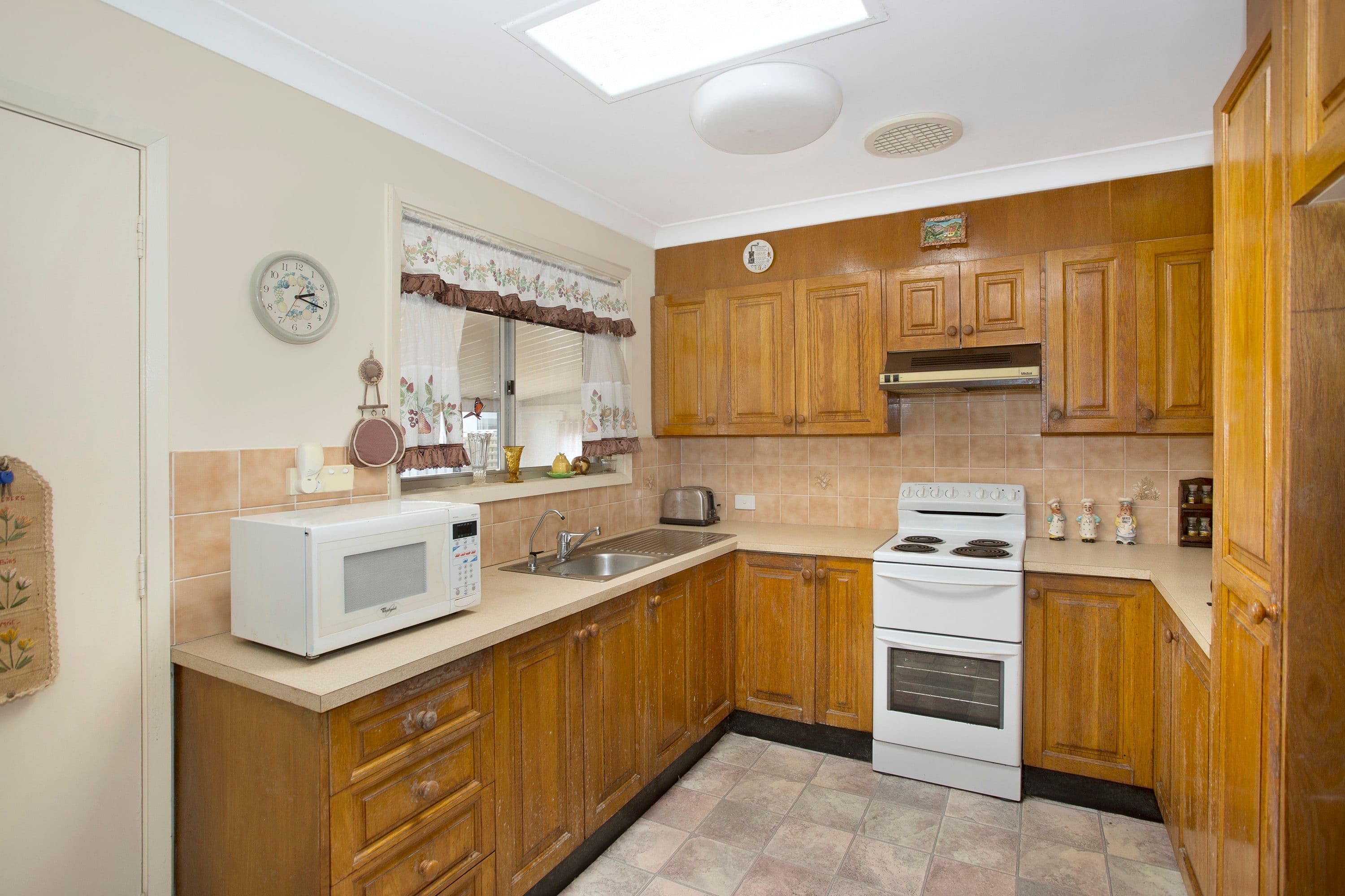 2 Neale Street, Long Jetty - Thumbnail 2