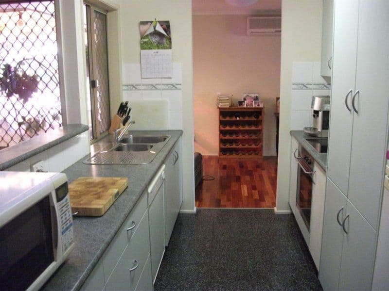 1 Lockhart Place, HELENSVALE QLD 4212, Helensvale - Thumbnail 3