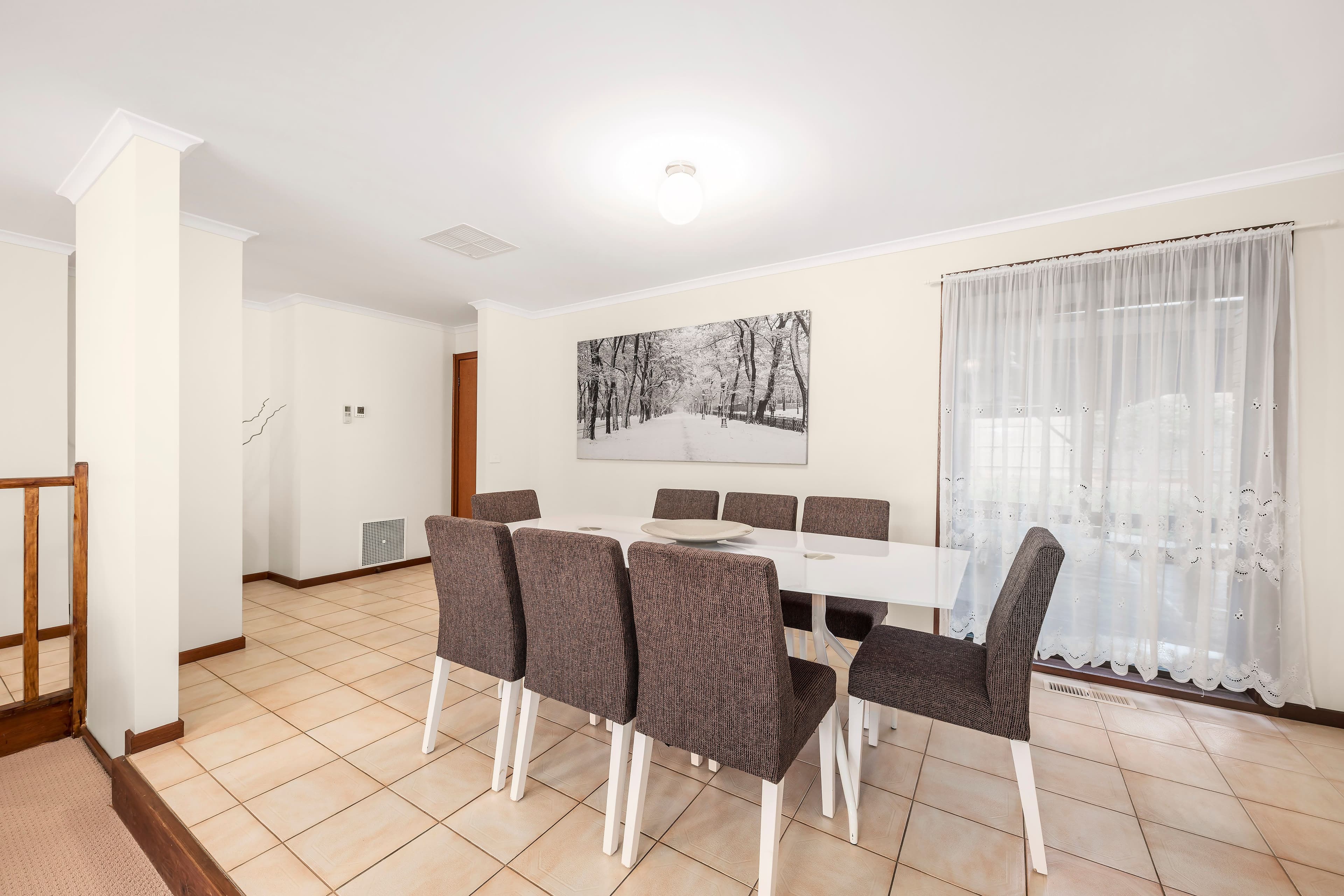 26 Prince Of Wales Avenue, Mill Park VIC 3082, Mill Park - Thumbnail 3