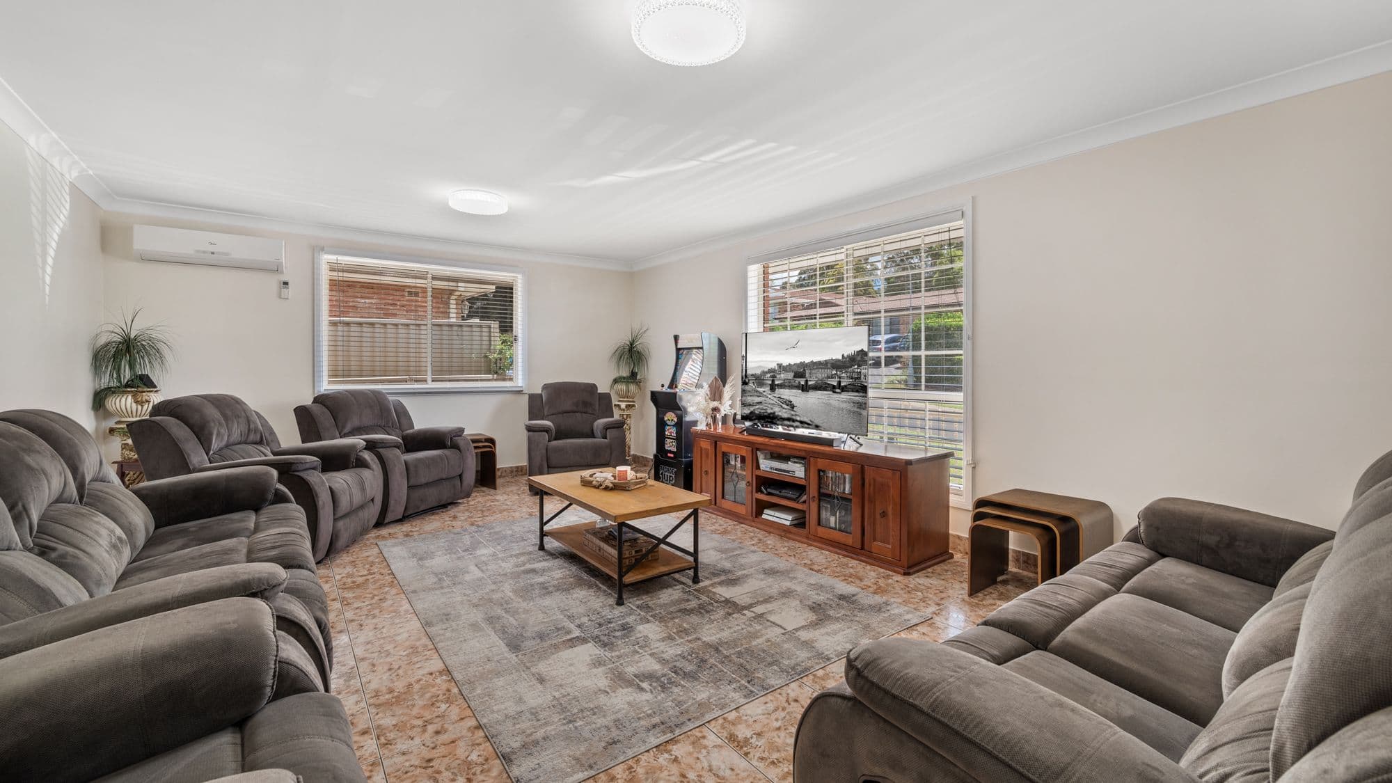 4 Balthasar Close, Rosemeadow NSW 2560, Rosemeadow - Thumbnail 4