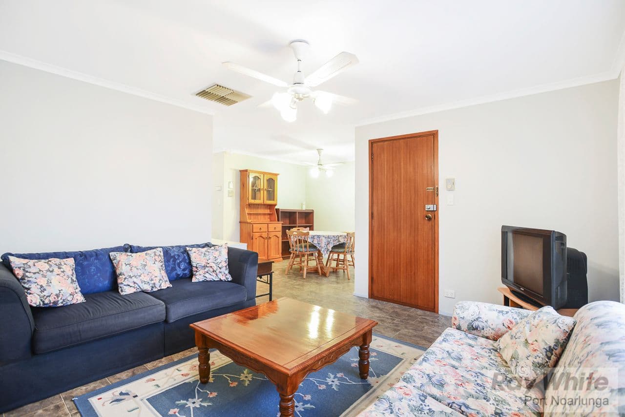 4 Gillian Close, Noarlunga Downs SA 5168, Noarlunga Downs - Thumbnail 4