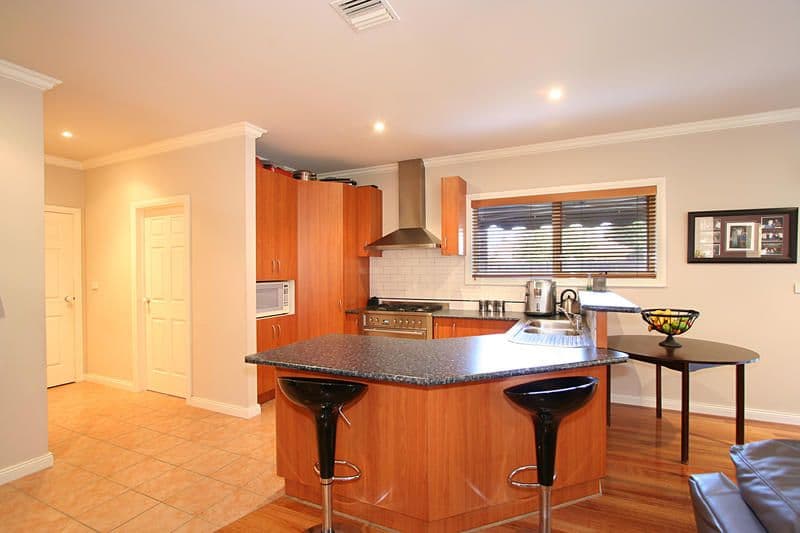 23 Sarton Road, CLAYTON VIC 3168, Clayton - Thumbnail 4