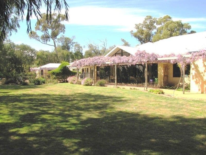 20  Wildflower Way, LESCHENAULT WA 6233, Leschenault - Thumbnail 6