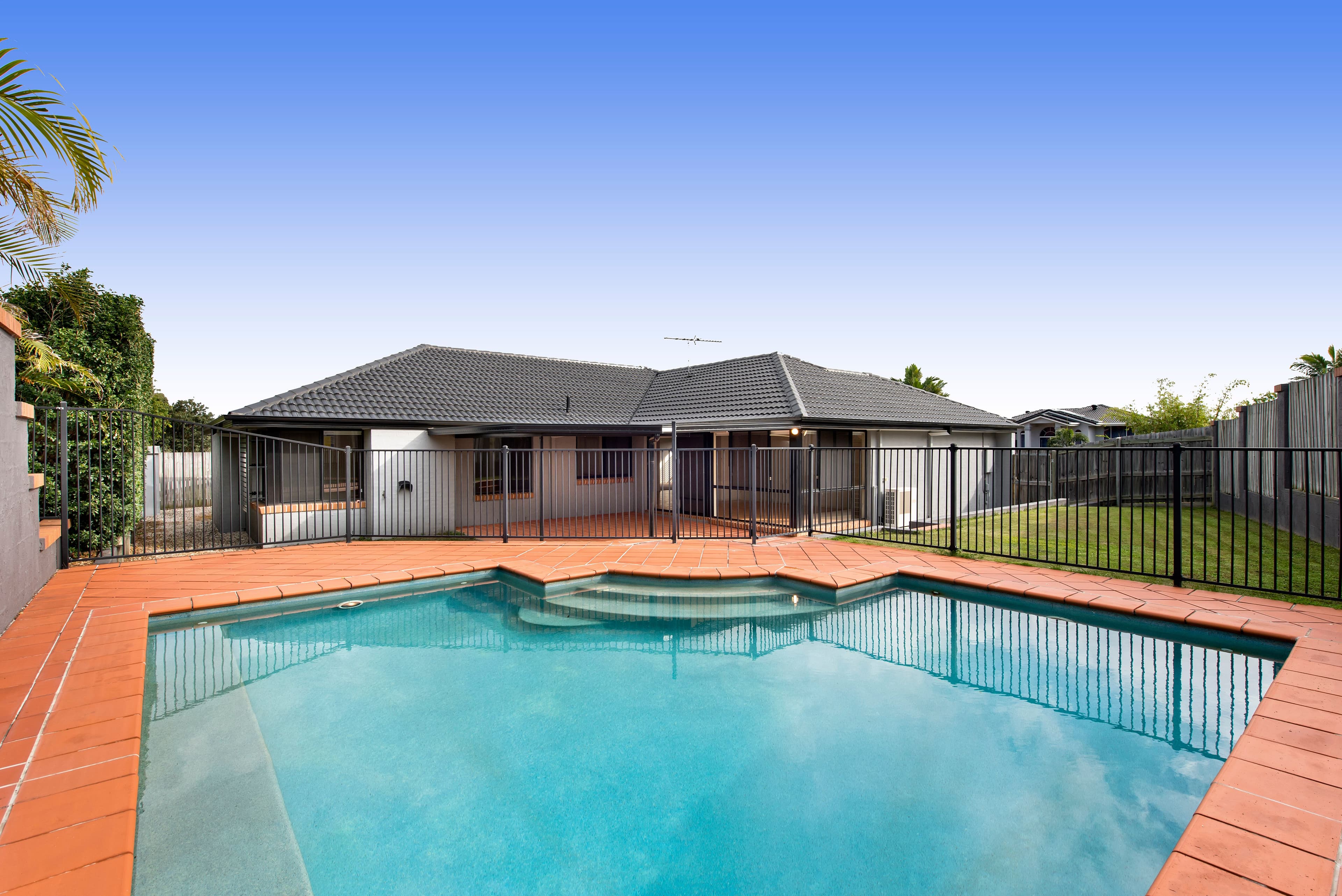 23 Raphael Place, Mackenzie QLD 4156, Mackenzie - Thumbnail 3