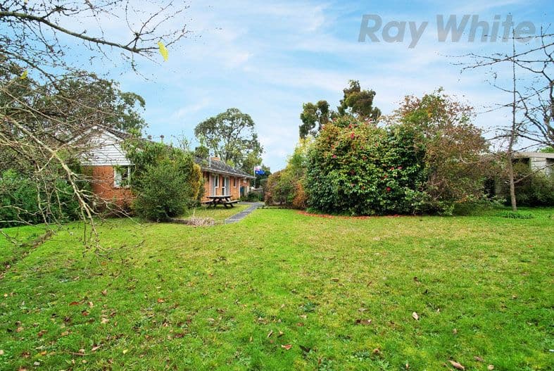 94 MOUNT VIEW Parade, CROYDON VIC 3136, Croydon - Image 1