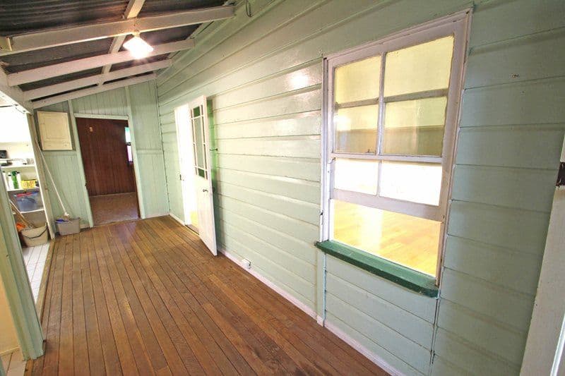 27 Musgrave Street, NORTH IPSWICH QLD 4305, North Ipswich - Thumbnail 8