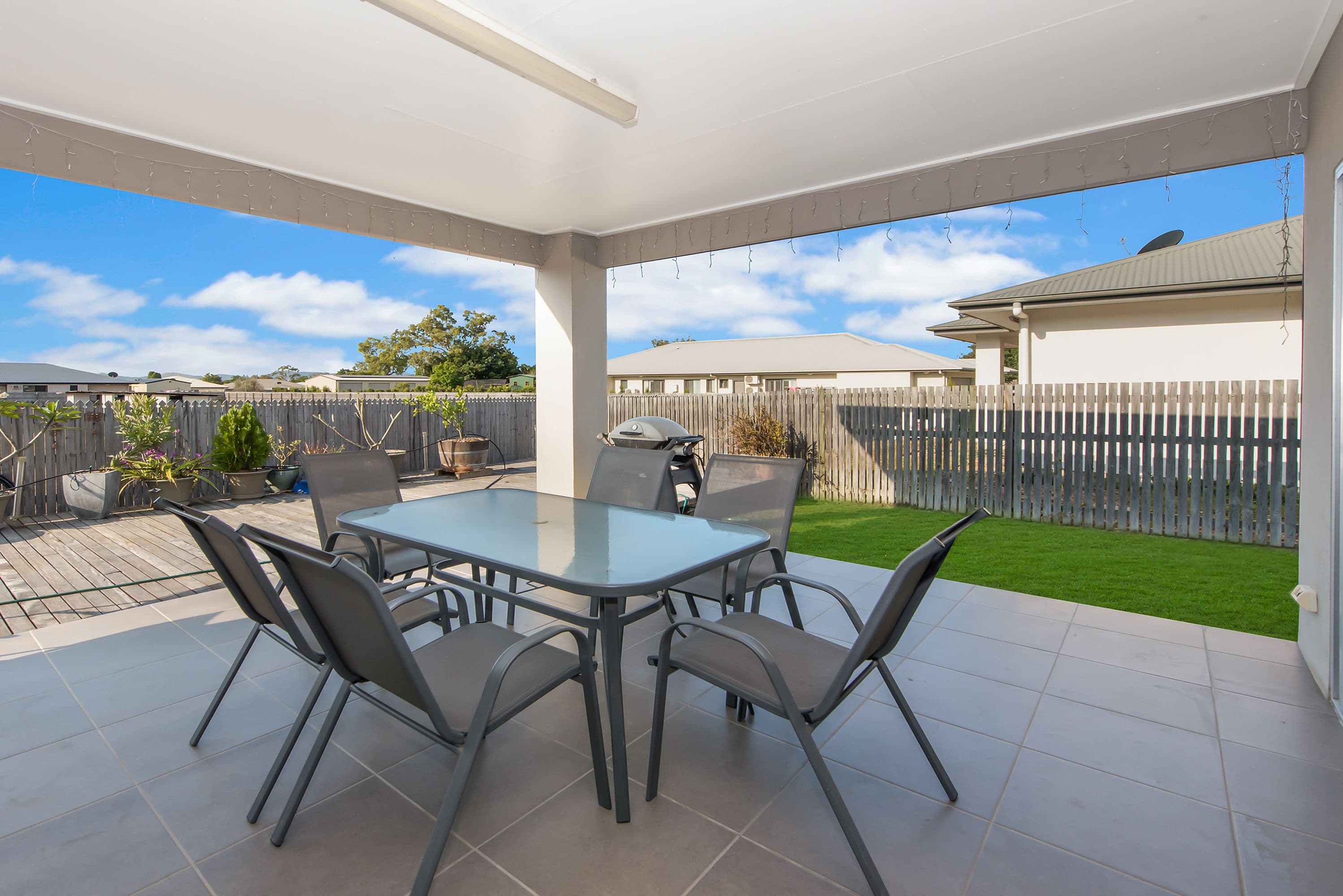 11 Rushtons Way, Mount Louisa QLD 4814, Mount Louisa - Image 1