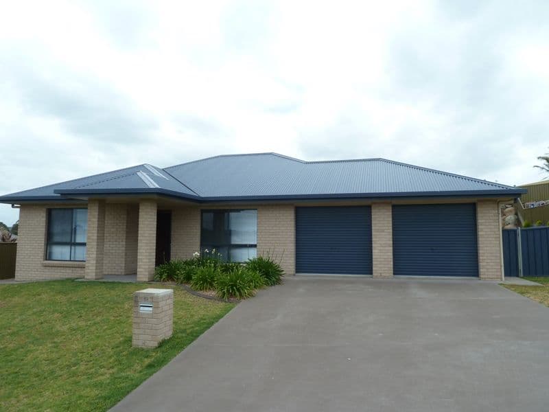 19 Silverbrook Avenue, MOUNT GAMBIER SA 5290, Mount Gambier - Image 1