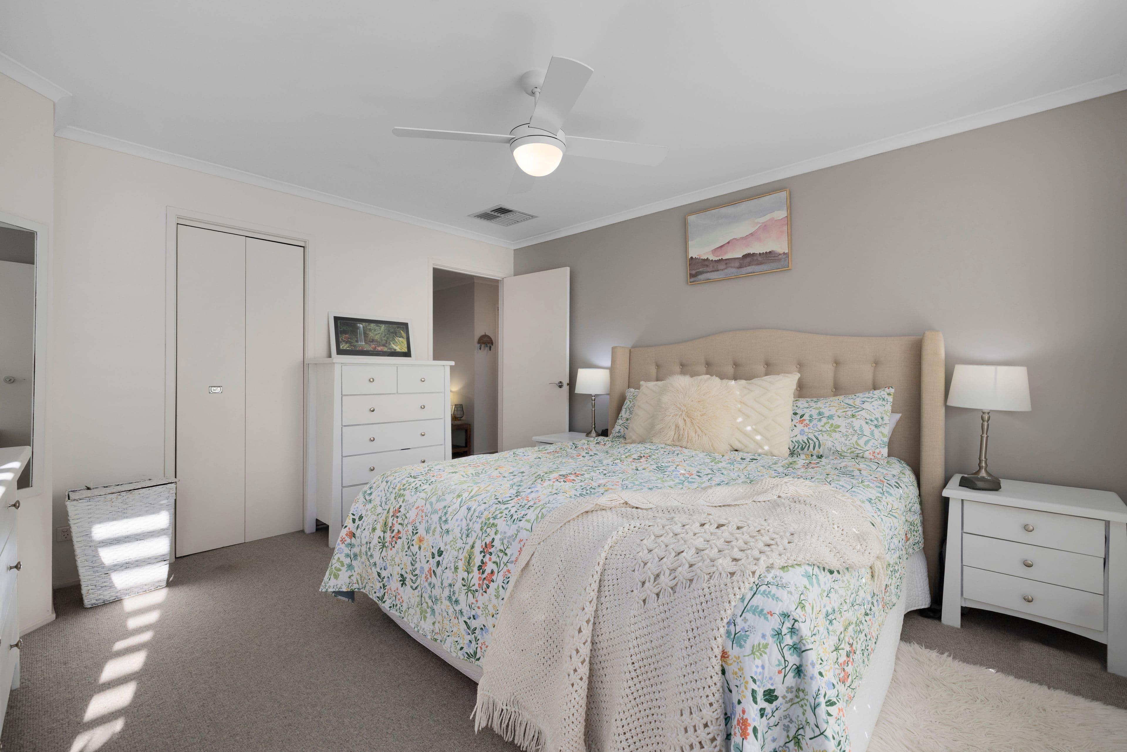 13 Valley View Crescent, Berwick VIC 3806, Berwick - Thumbnail 3