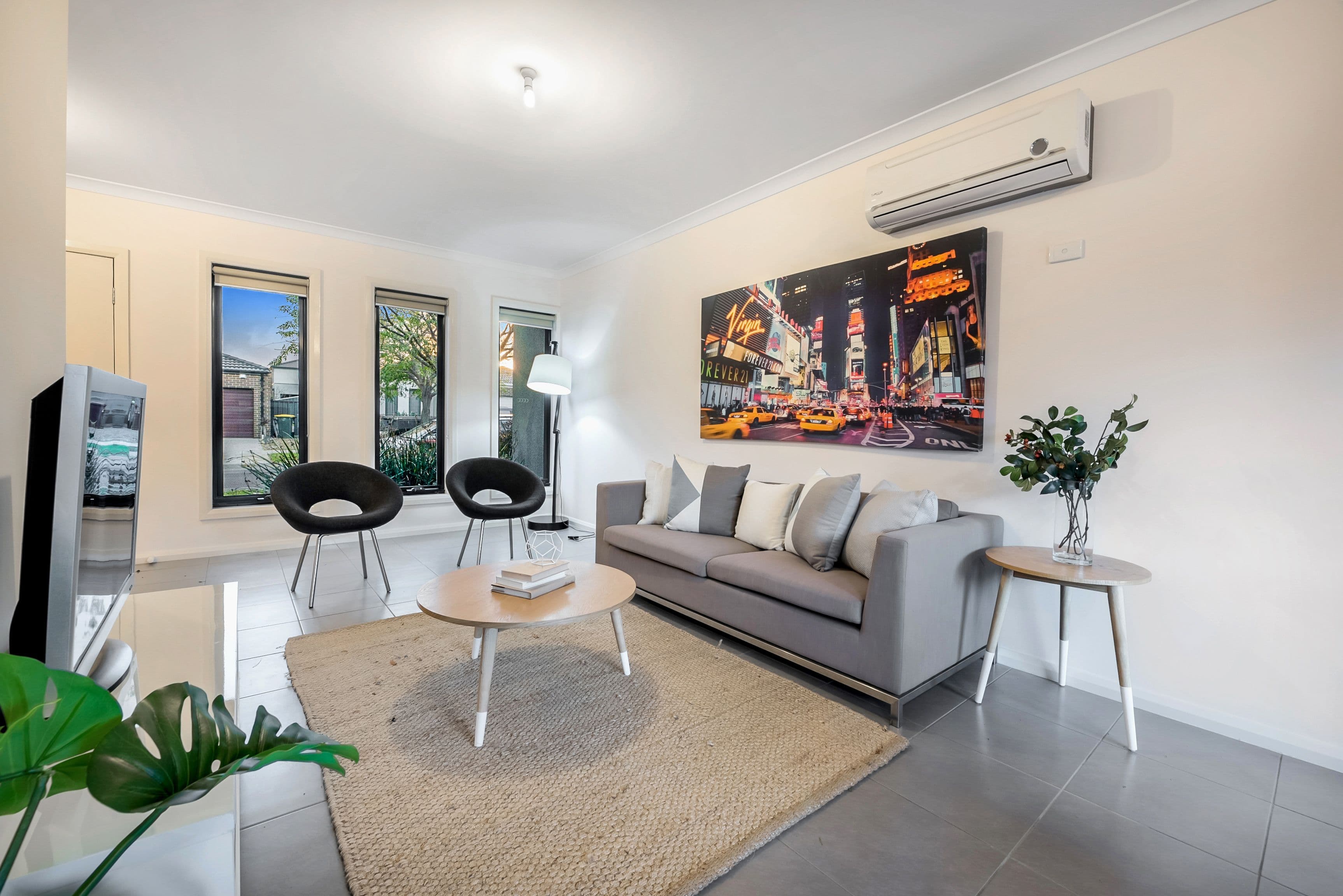 21 Huntingfield Street, Craigieburn VIC 3064, Craigieburn - Image 1