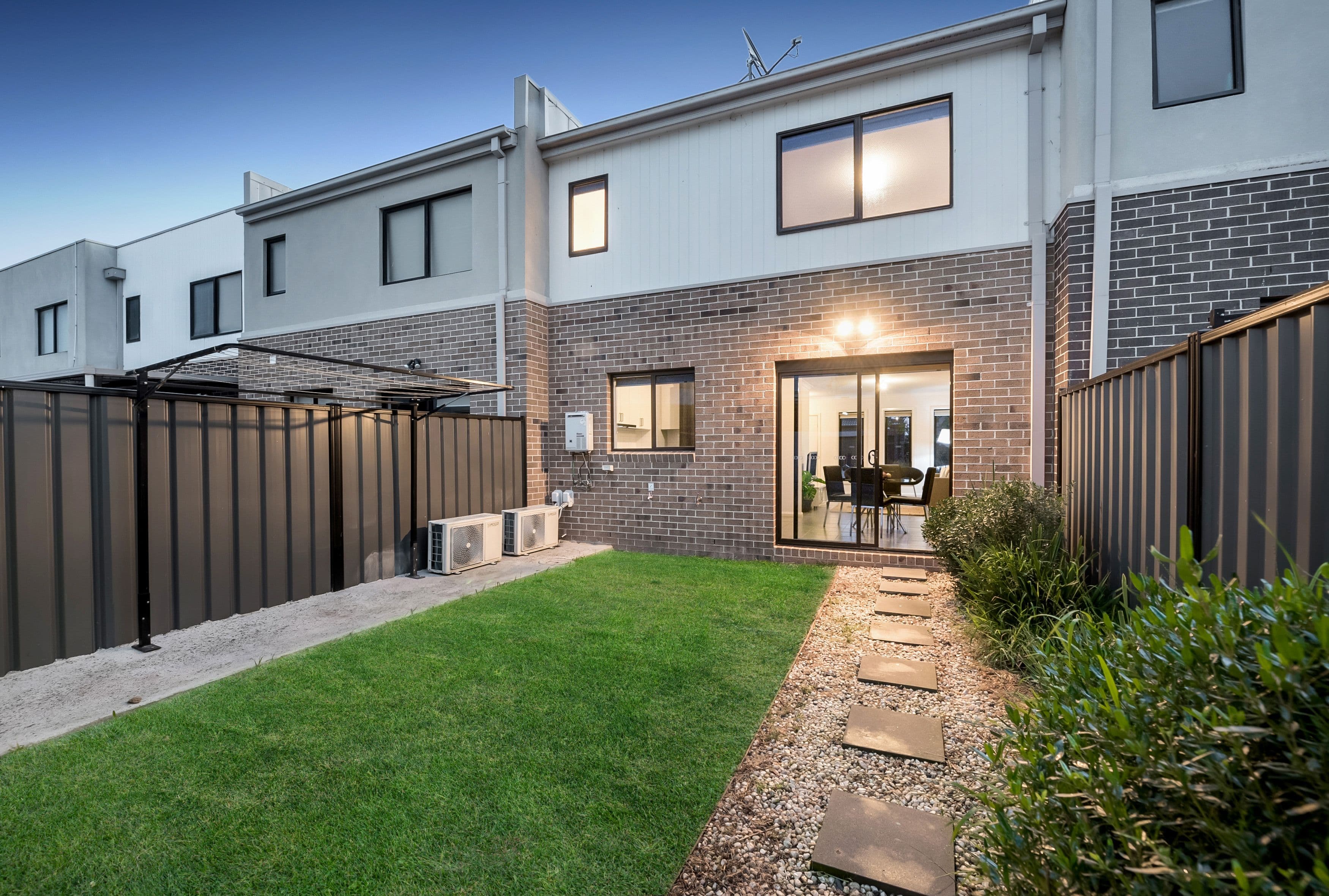 21 Huntingfield Street, Craigieburn VIC 3064, Craigieburn - Thumbnail 6