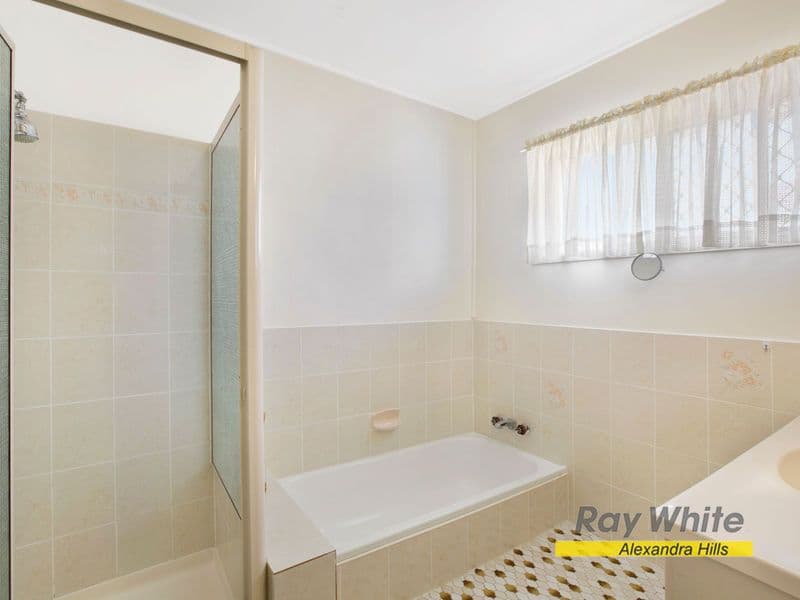 11 Oceanic Street, Wellington Point QLD 4160, Wellington Point - Thumbnail 8
