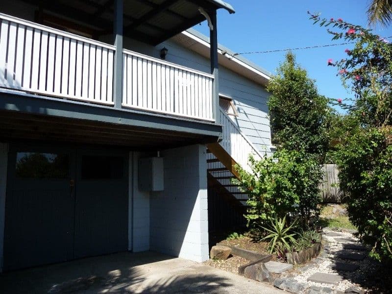49 Ashbourne Terrace, BIGGERA WATERS QLD 4216, Biggera Waters - Thumbnail 3