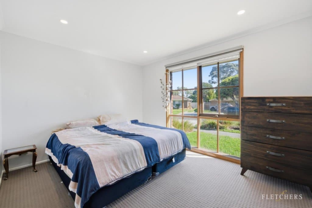 1/6 Caitlyn Court, Cranbourne North - Thumbnail 6