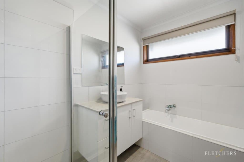 1/6 Caitlyn Court, Cranbourne North - Thumbnail 8