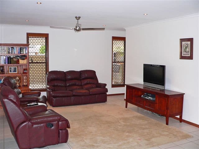 7 Corella Drive, PARREARRA QLD 4575, Parrearra - Thumbnail 3