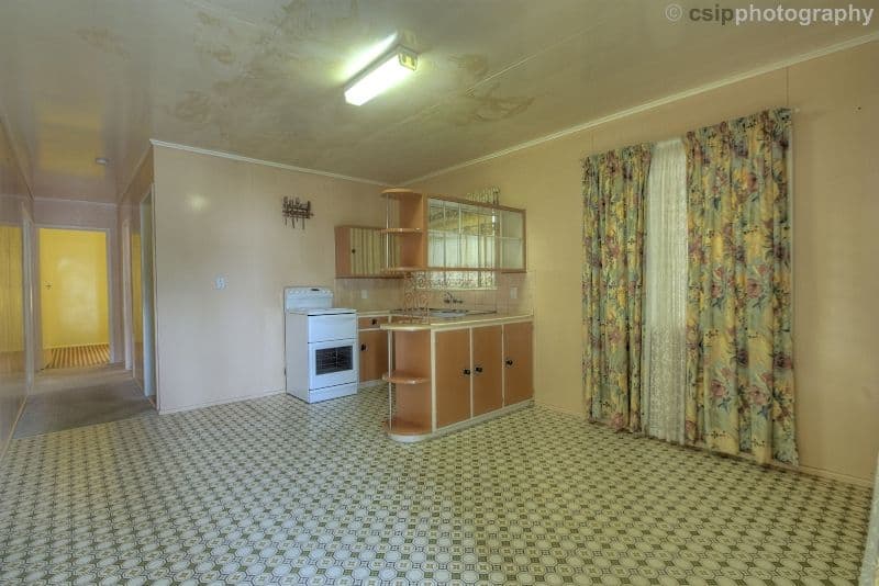 32 Jellicoe Street, BRASSALL QLD 4305, Brassall - Thumbnail 5