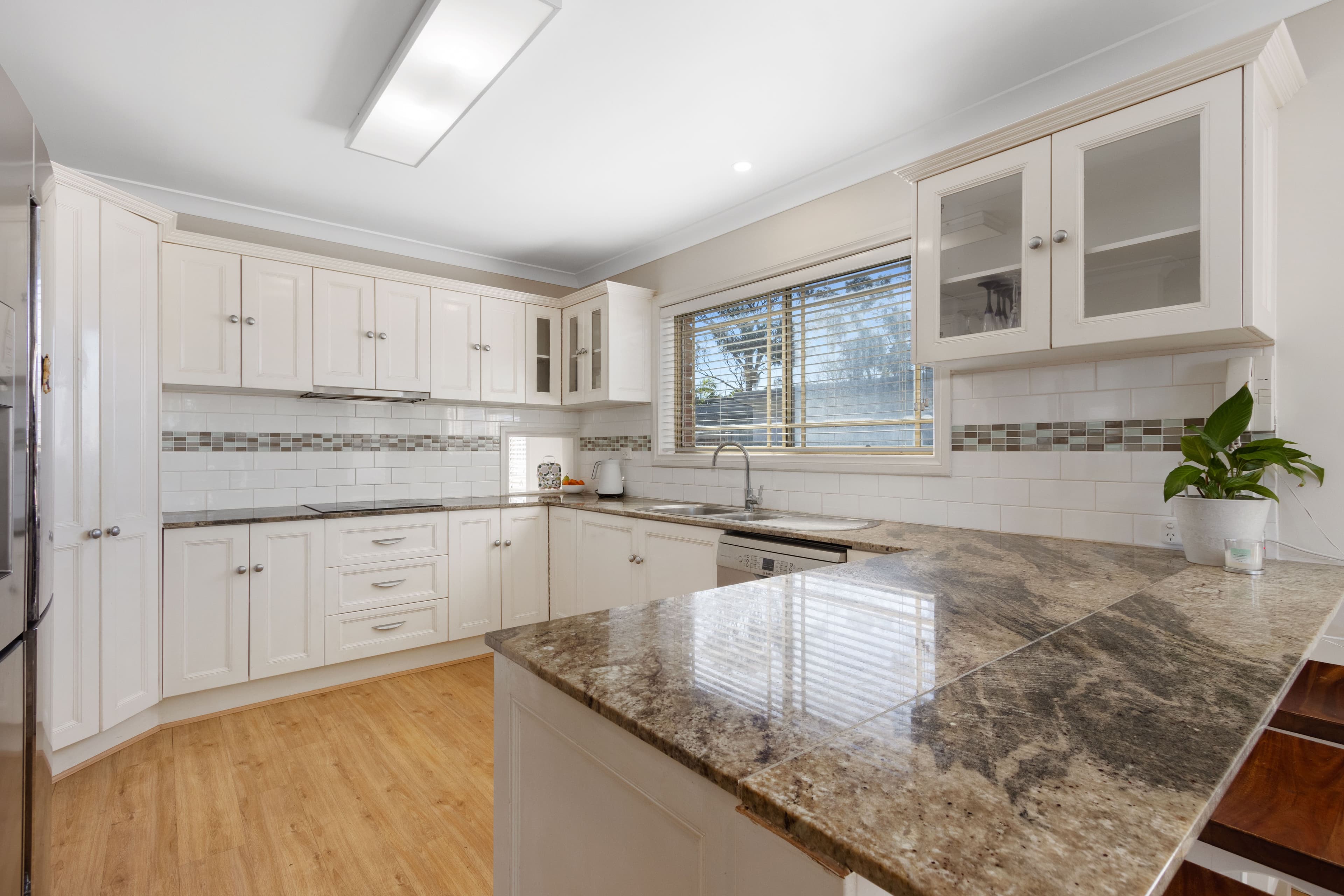 15 Sherwood Avenue, Yowie Bay NSW 2228, Yowie Bay - Thumbnail 6