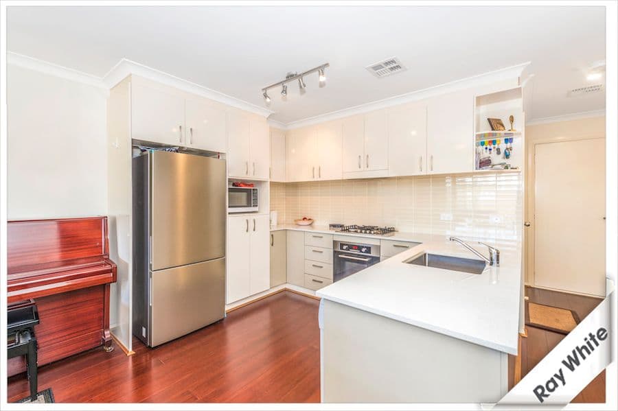 1 Thurralilly Street, Queanbeyan NSW 2620, Queanbeyan East - Thumbnail 3