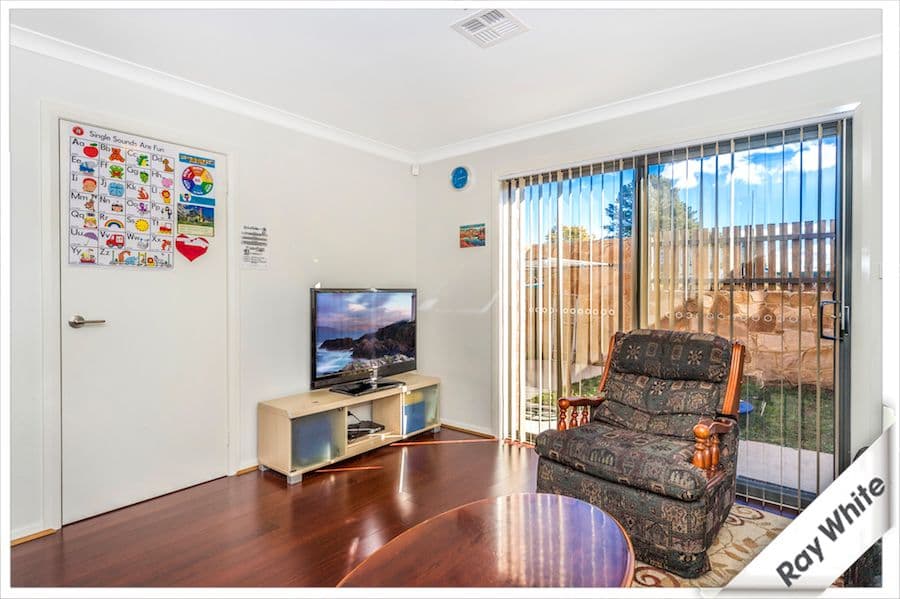 1 Thurralilly Street, Queanbeyan NSW 2620, Queanbeyan East - Thumbnail 5