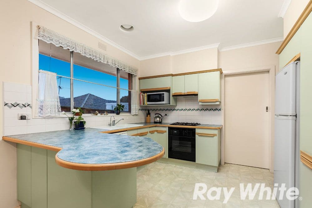 1 Terang Avenue, Burwood East VIC 3151, Burwood East - Thumbnail 2