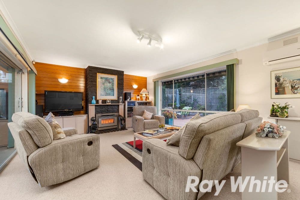1 Terang Avenue, Burwood East VIC 3151, Burwood East - Thumbnail 4