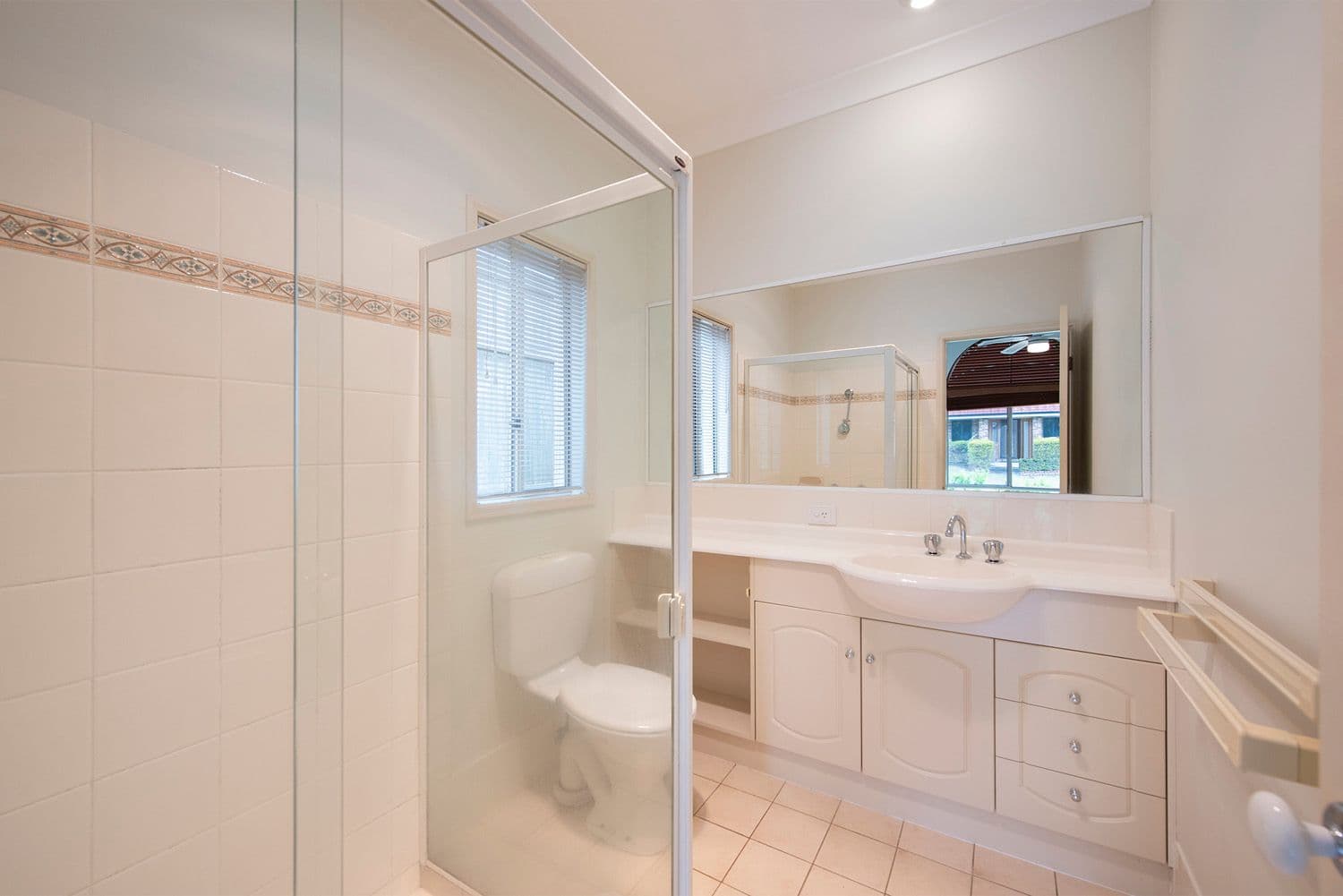 14 Kane Crescent, Mansfield QLD 4122, Mansfield - Thumbnail 8