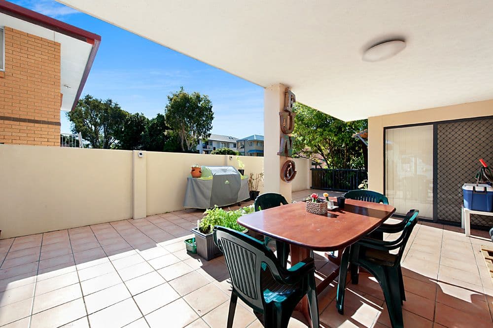 31 Middle Street, Labrador QLD 4215, Labrador - Image 1