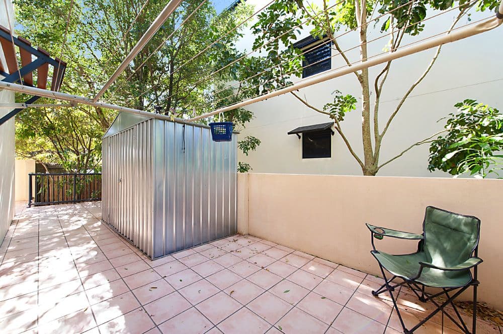 31 Middle Street, Labrador QLD 4215, Labrador - Thumbnail 3
