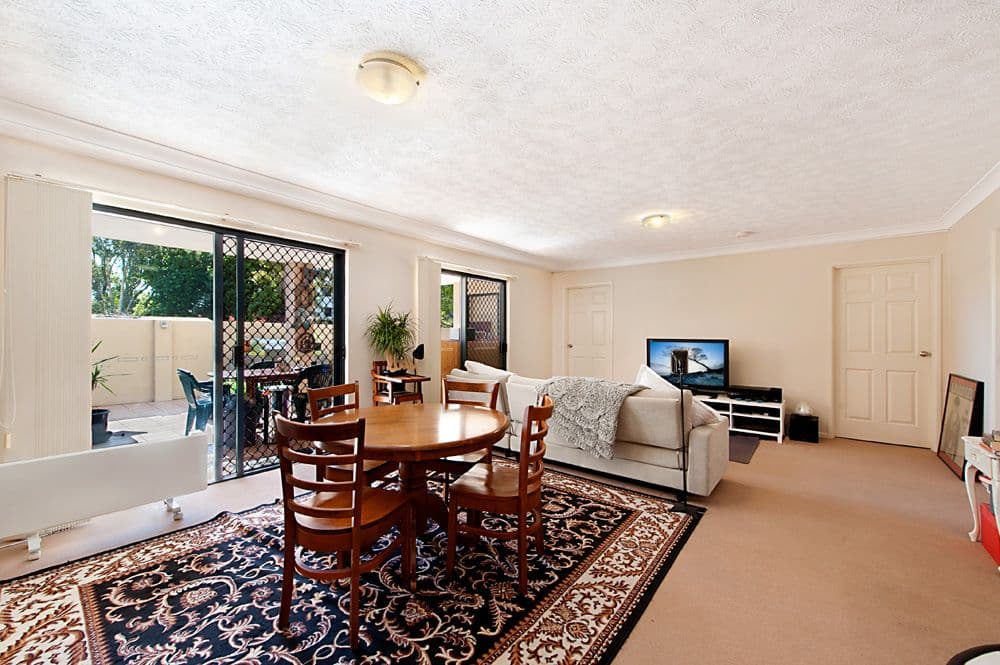 31 Middle Street, Labrador QLD 4215, Labrador - Thumbnail 4