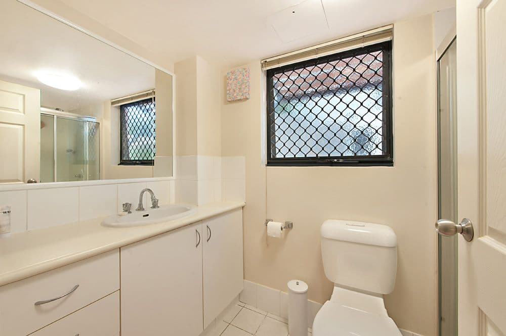31 Middle Street, Labrador QLD 4215, Labrador - Thumbnail 7