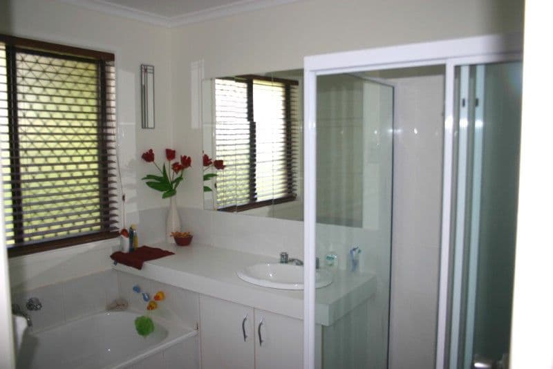 22 Palall Crescent, FERNY HILLS QLD 4055, Ferny Hills - Thumbnail 3