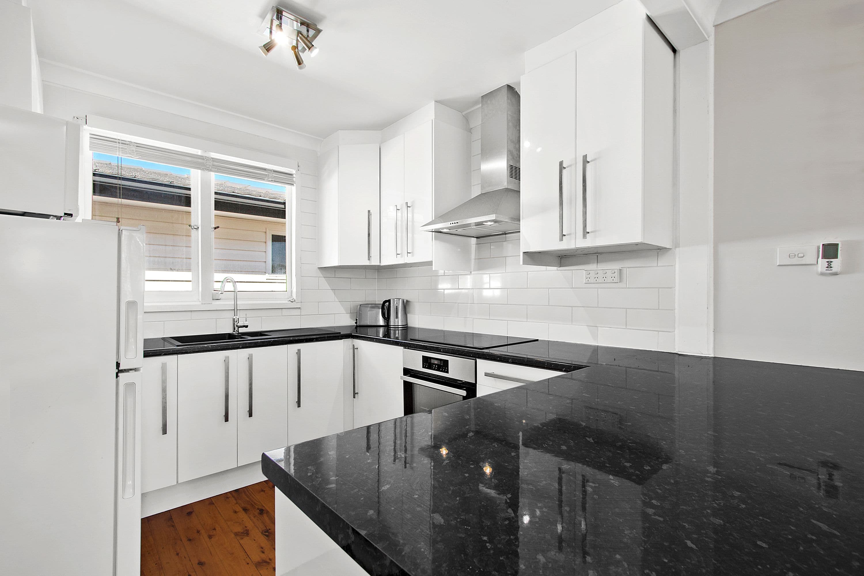 12 Matheson Avenue, North Richmond - Thumbnail 3