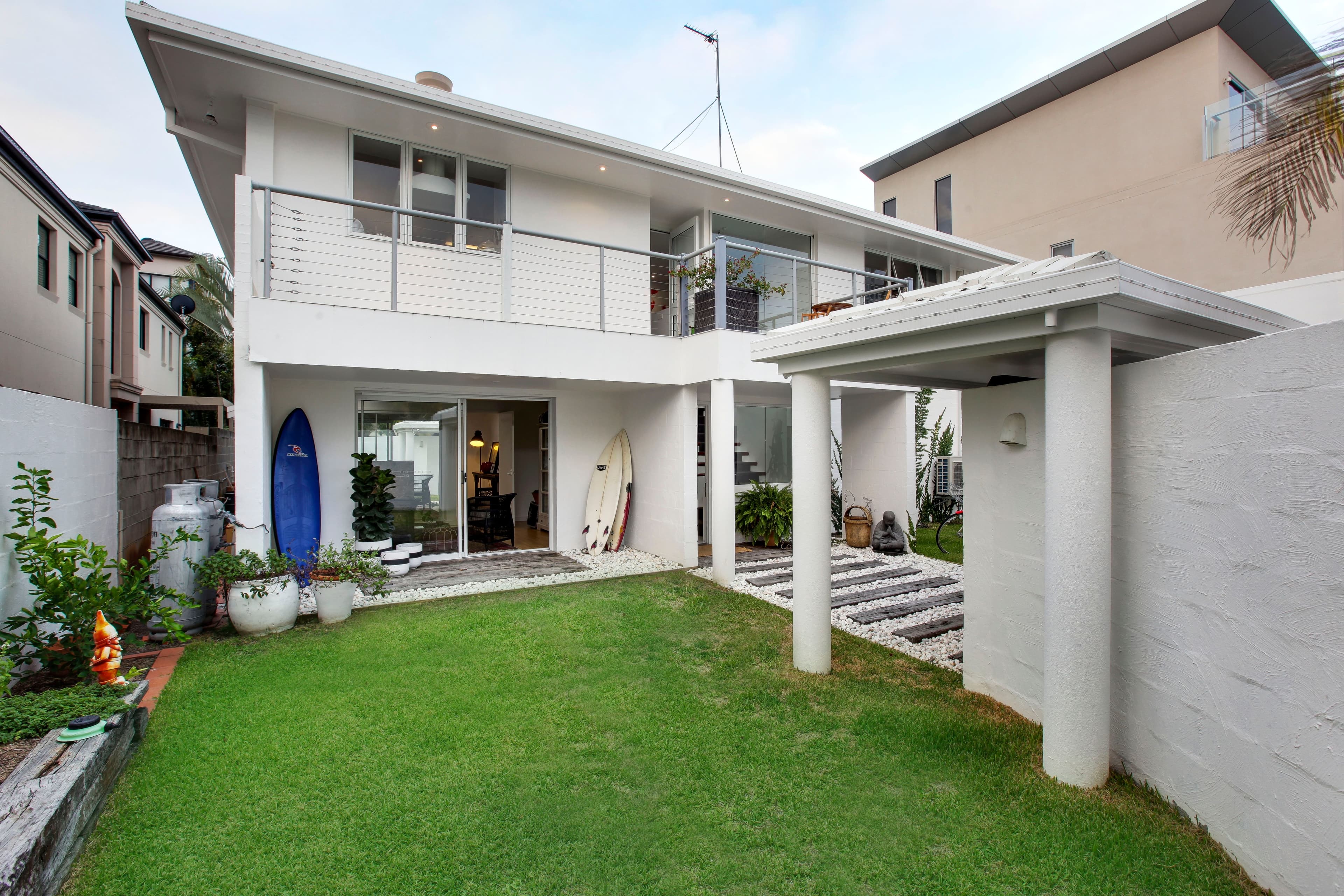 47 Cronin Avenue, Main Beach QLD 4217, Main Beach - Thumbnail 5